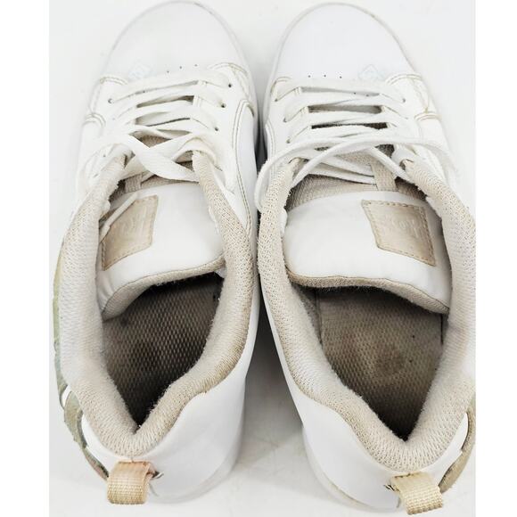 DC Court Graffik White Iridescent Rainbow Logo Skate Sneaker Shoe Women's Size 9 - Picture 6 of 10